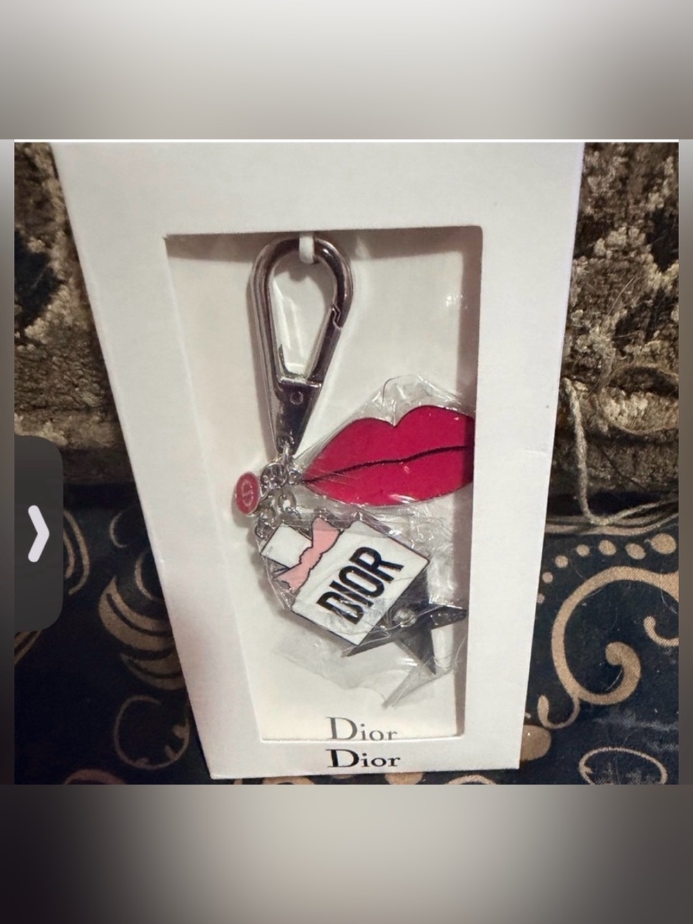 Dior Pink Lips & Dior Tag Key Charm